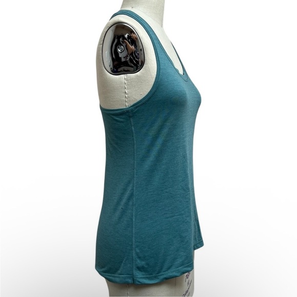 Vuori Lux Preformance Tack Top Teal Size - Picture 2 of 7